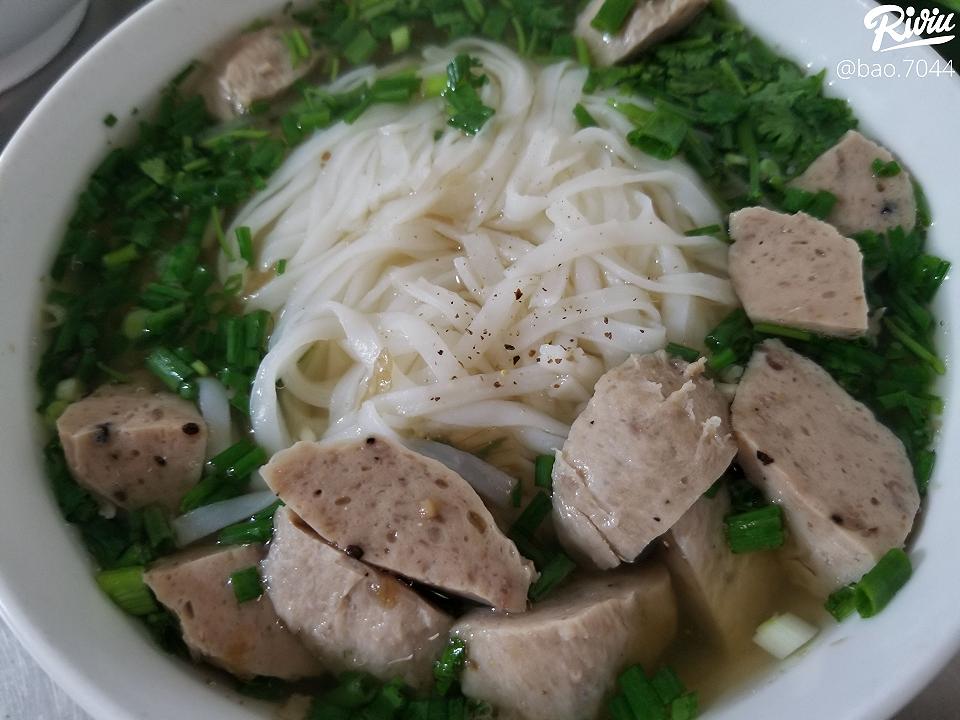 Beef Meatball Pho