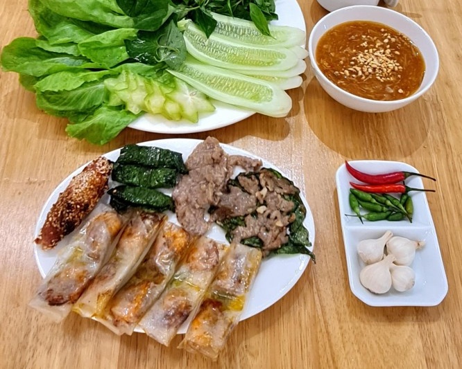 Grilled Pork Spring Rolls